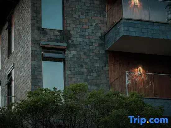 Lezhi Yunshen Resort