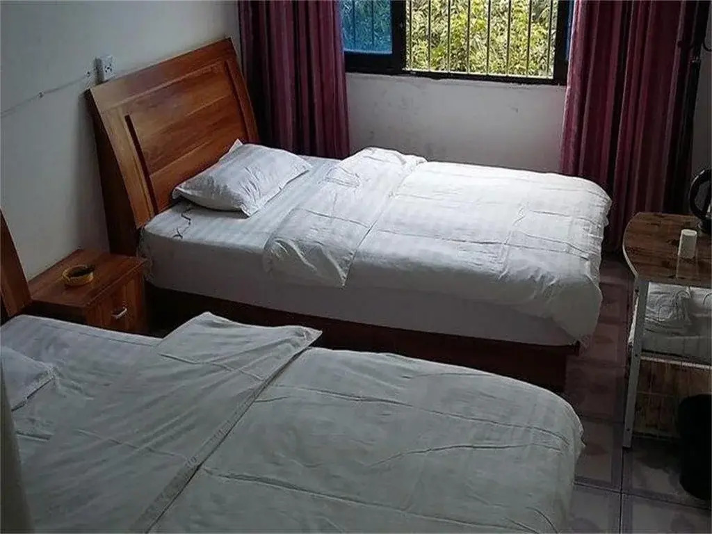 Mianyang Xu Hua Inn