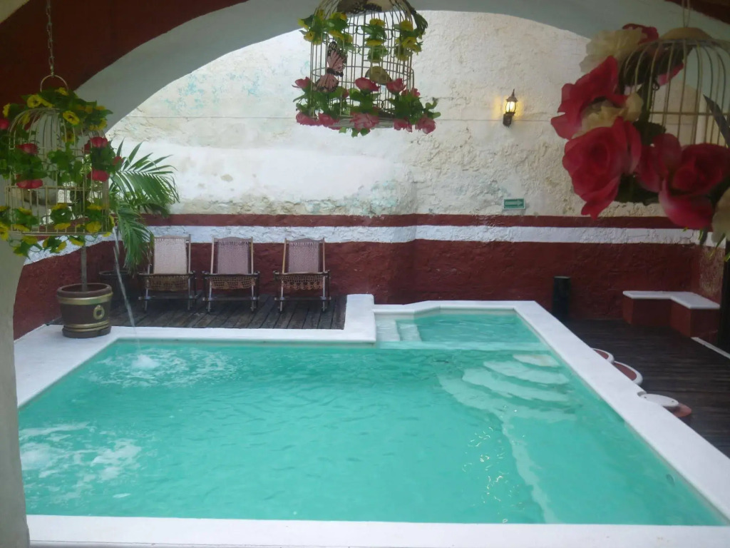 Hotel Maya Ah Kim Pech