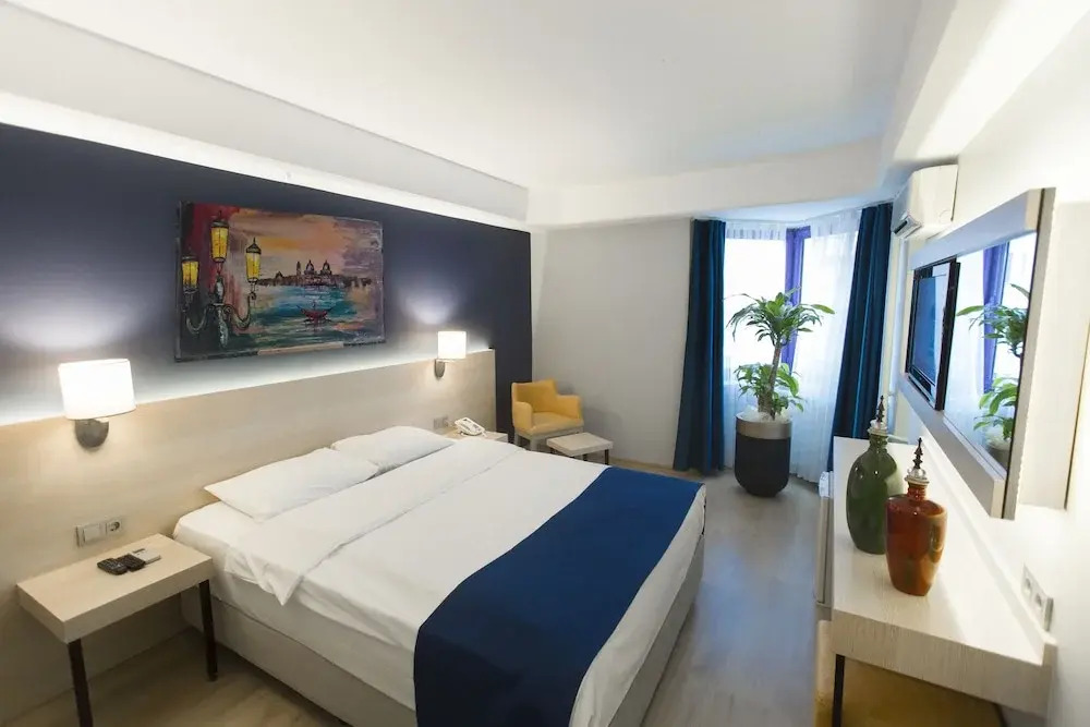 Piskin Hotel