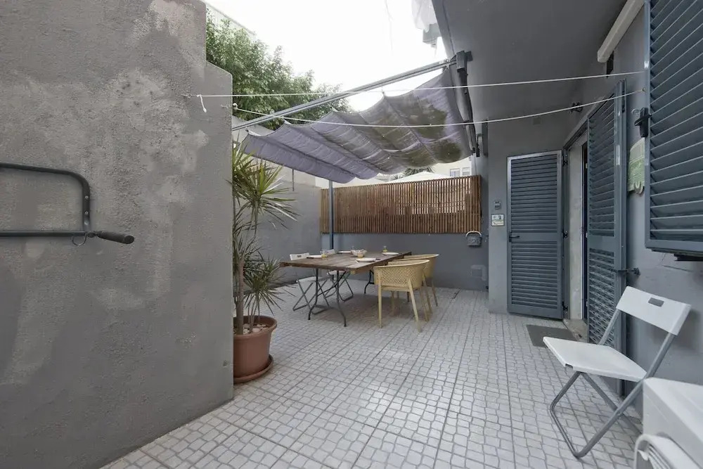 Jamor Terrace by Homing