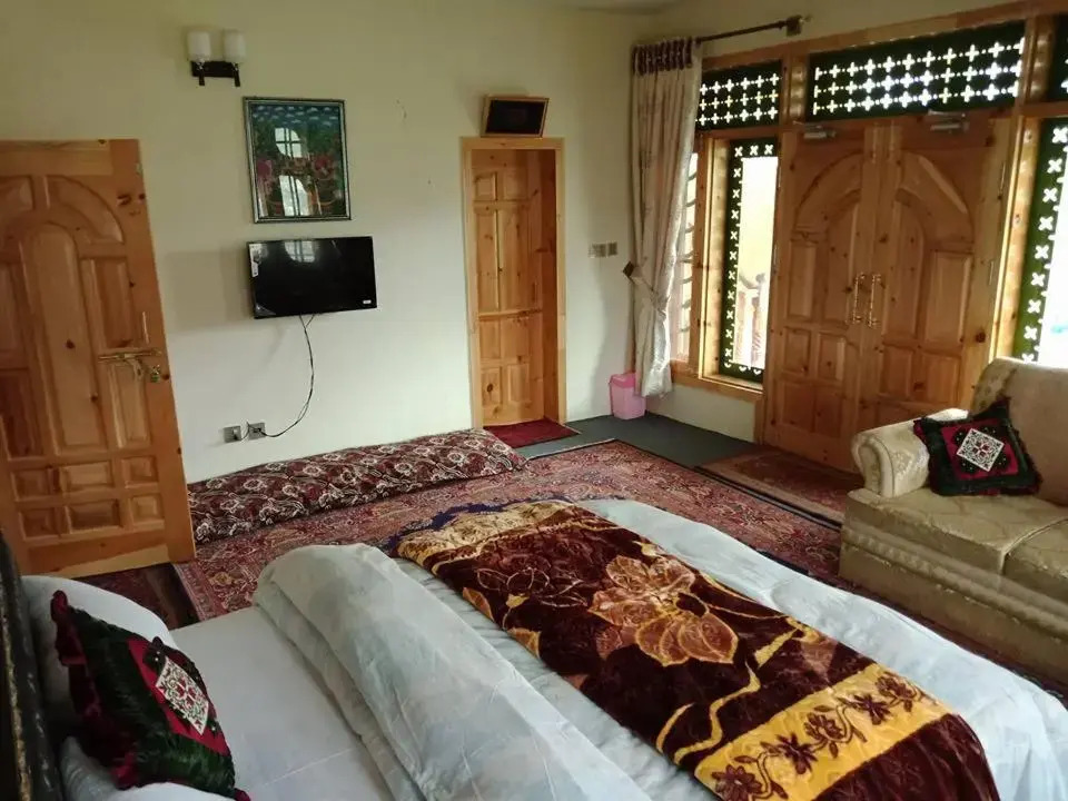 Hunza Mountain Breeze Motel