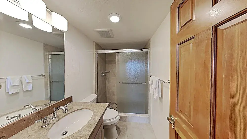 402 3 Bedroom Condo