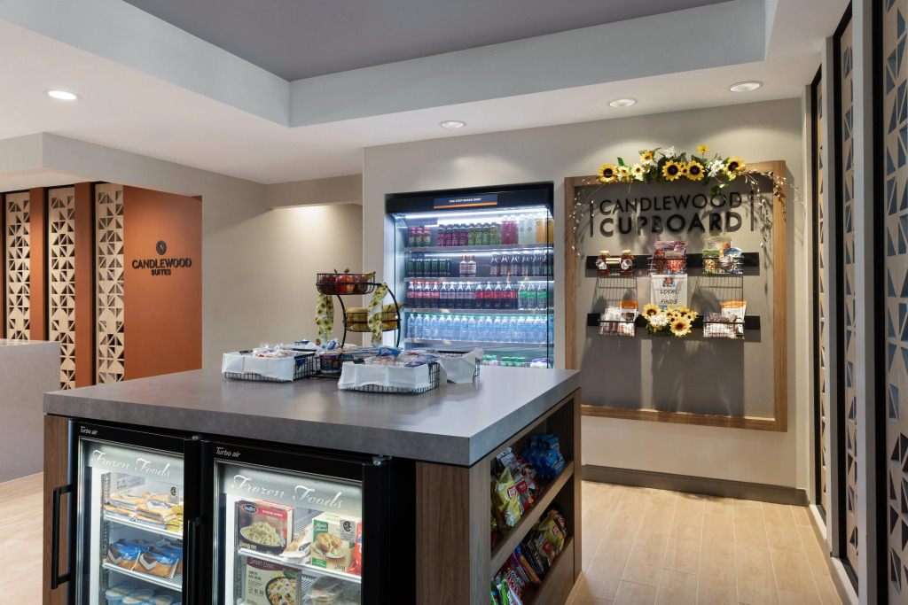 Candlewood Suites McPherson by IHG