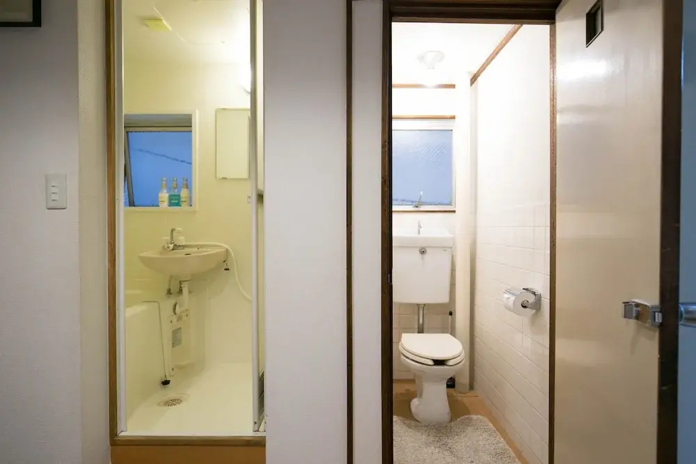 Tenjin Apartment 201