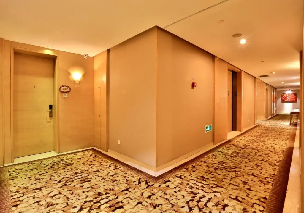 Yiwu Bali Plaza Hotel