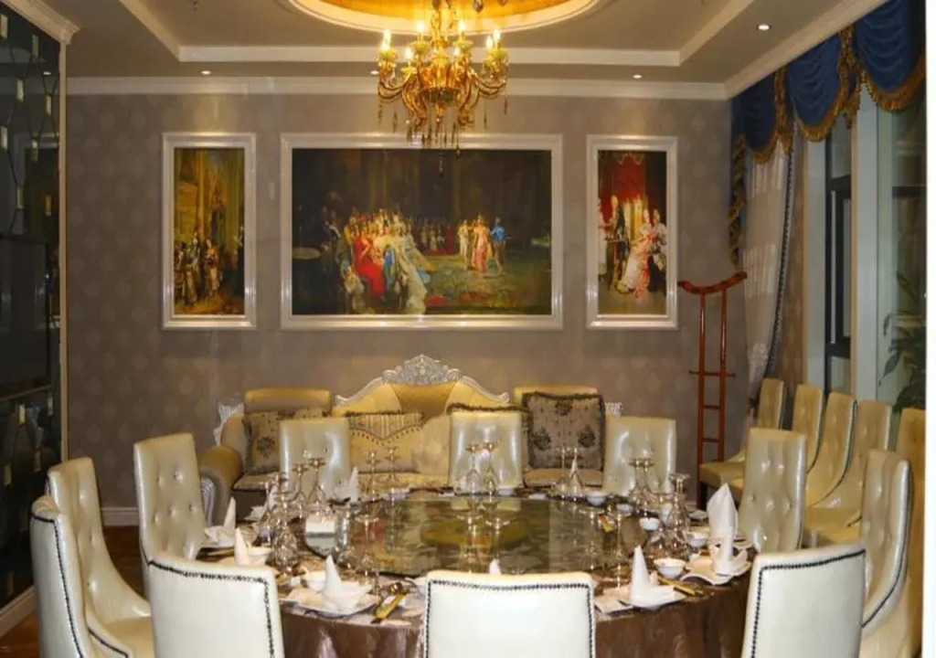 Chengdu Hao Tian Guo Tai Hotel