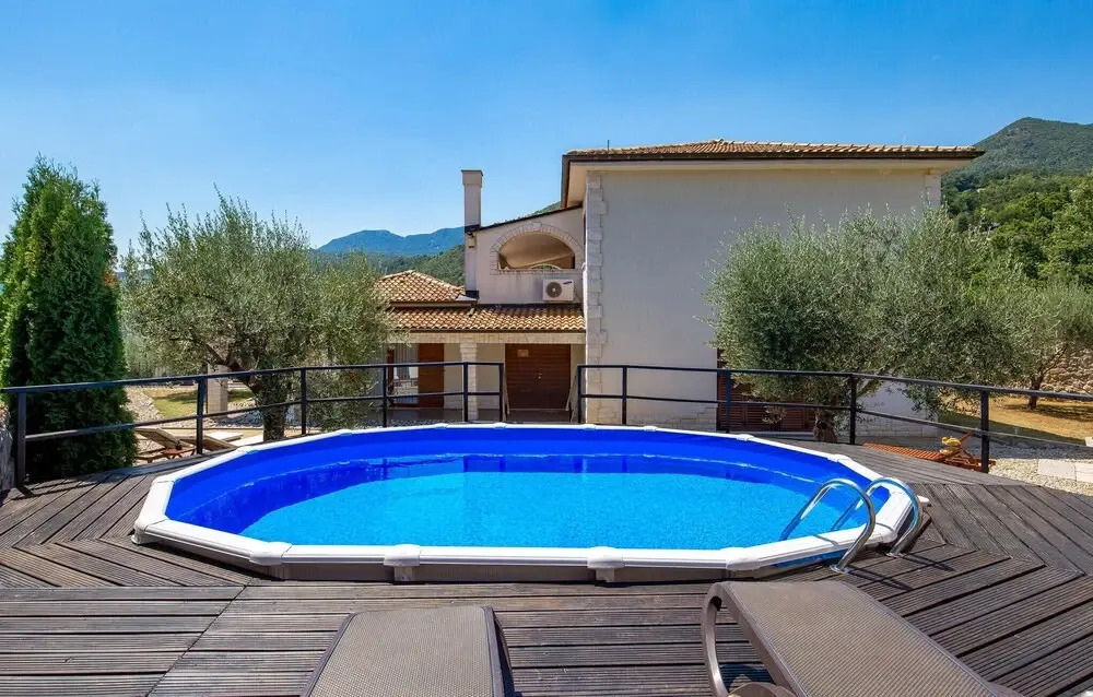 Beautiful Home In Veprinac With House Sea View