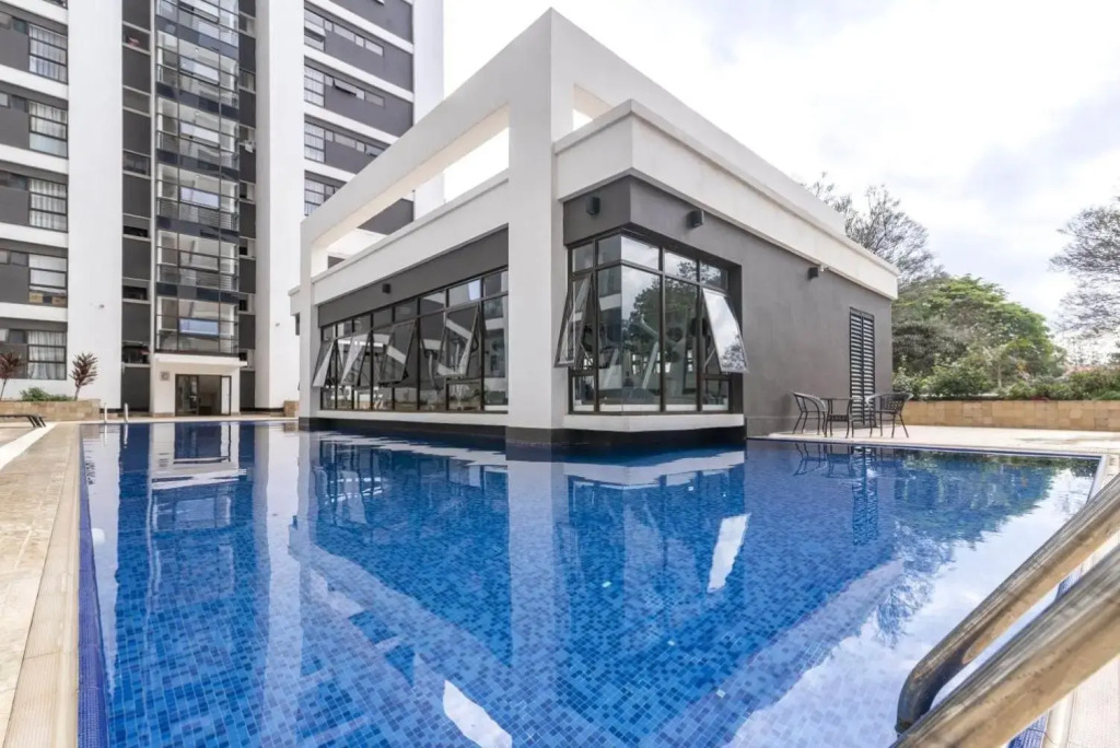 ASTORIA 1BDR with a gym&pool with views