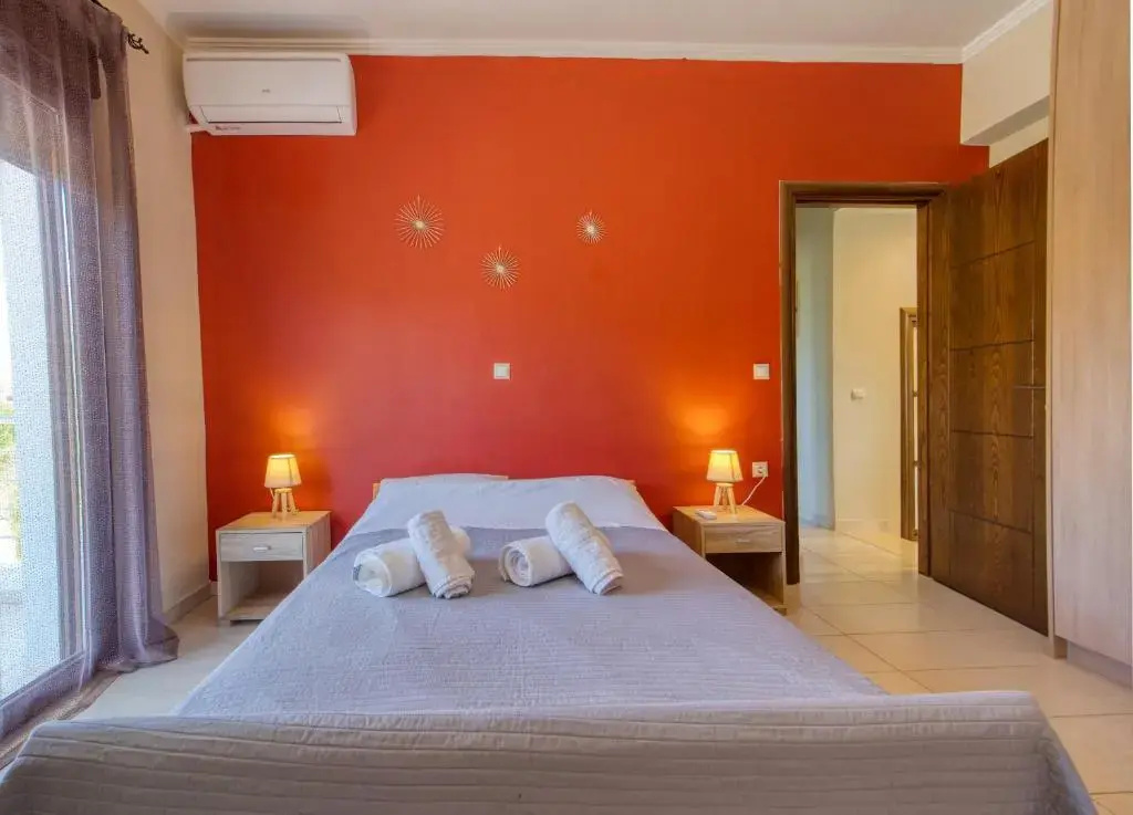 2-Bedroom, Sea-View Apartment - Balcony in Heaven!