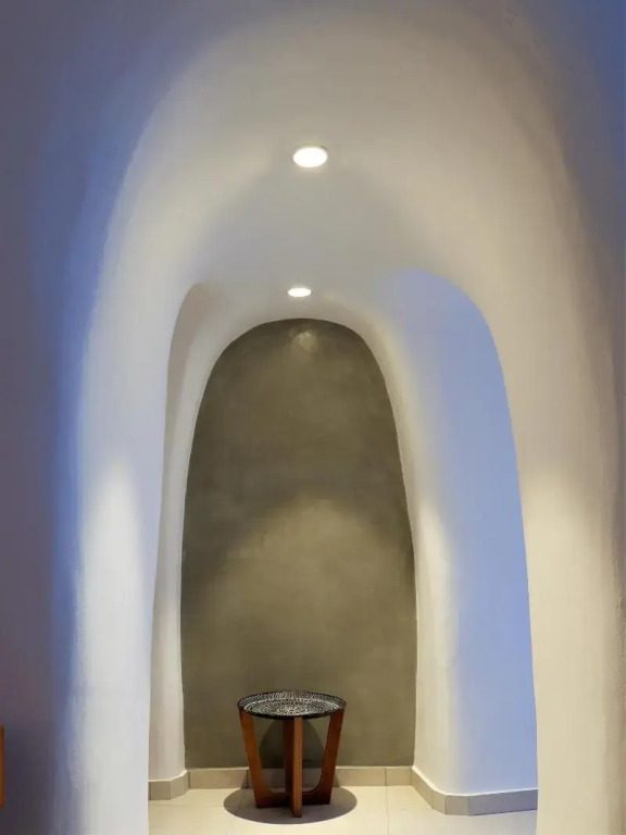 Iriana Suites