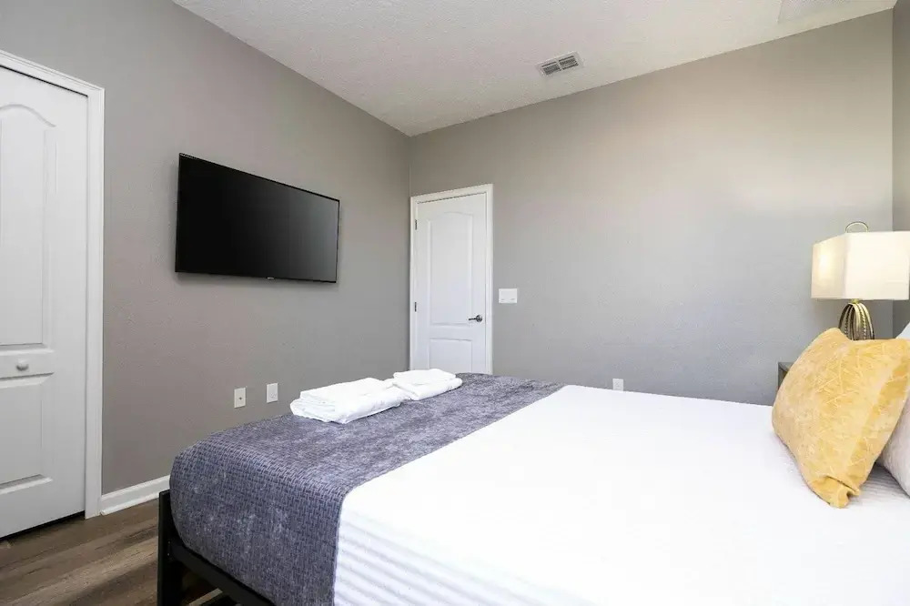Solterra 12bd 11 5bat Sleeps24 Disney Pool Spa