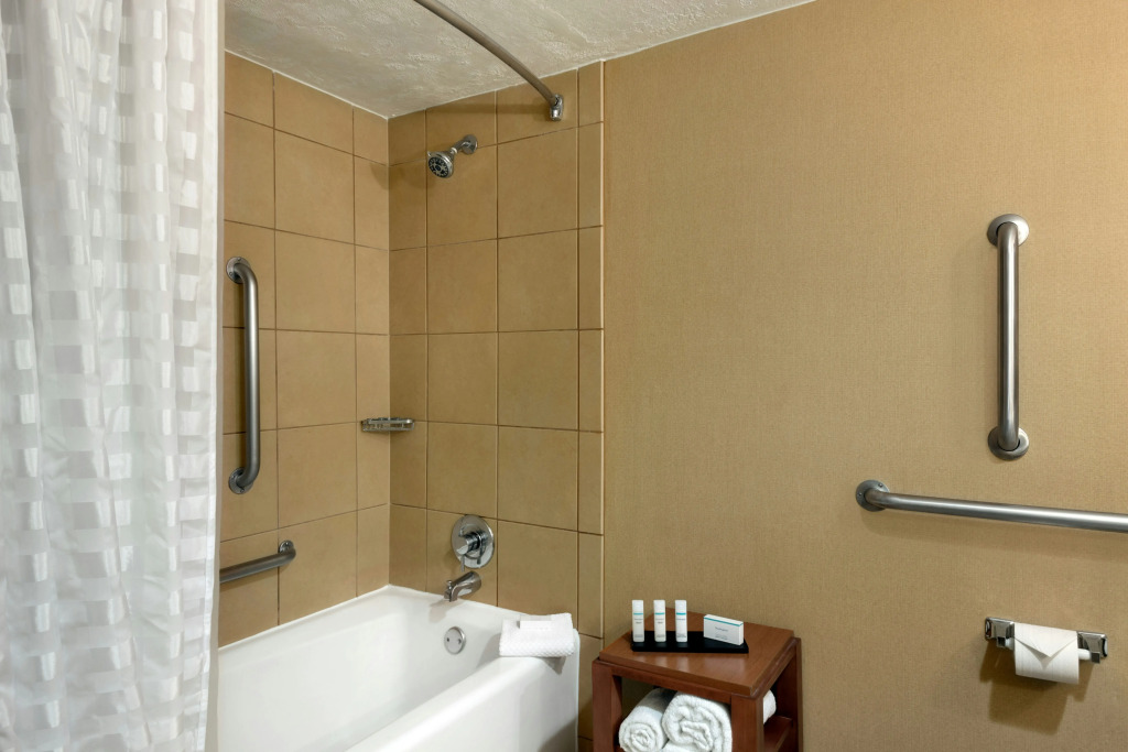 Embassy Suites by Hilton Kansas City International Airport