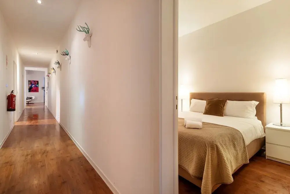 Wide and Modern Apartment in Lisbon