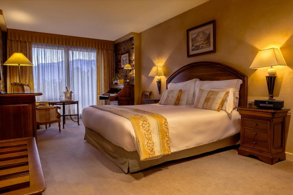 HOTEL & SPA El Castell de Ciutat