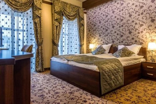 Hotel-Restauracja Platan