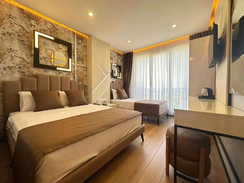 Fourpoints Airport Hotel