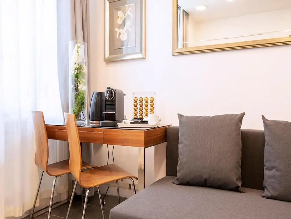 3 Bedroom House In Heart Of Stoke Newington
