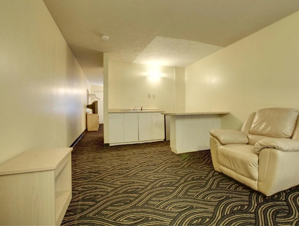 Americas Best Value Inn and Suites Carbondale