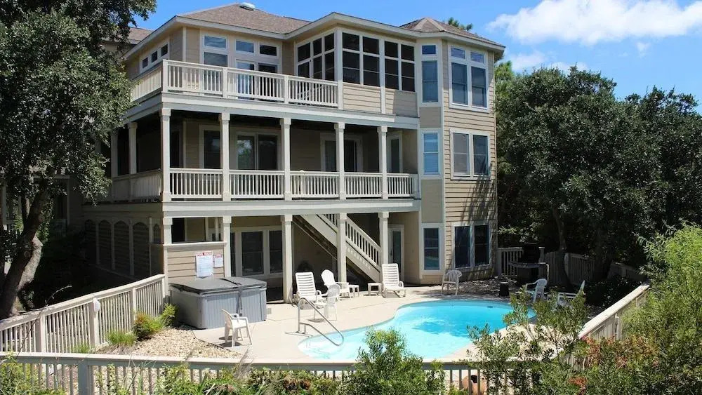 Afternoon Tee - 5 Br Home
