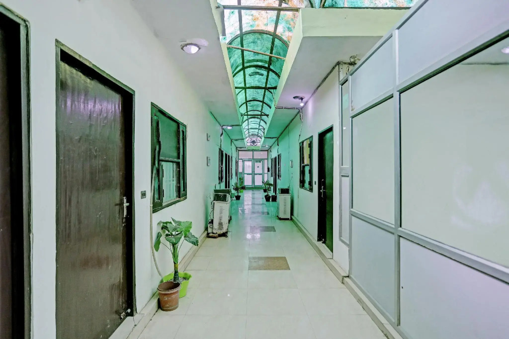 OYO Collection O Hotel Marigold