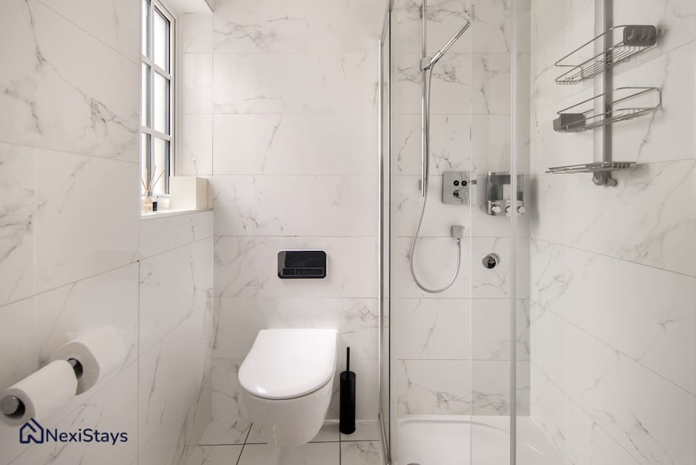 5 Mins Walk to Bond Street Marylebone Townhouse