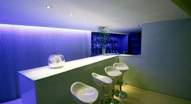 Mary Plaza Hotel