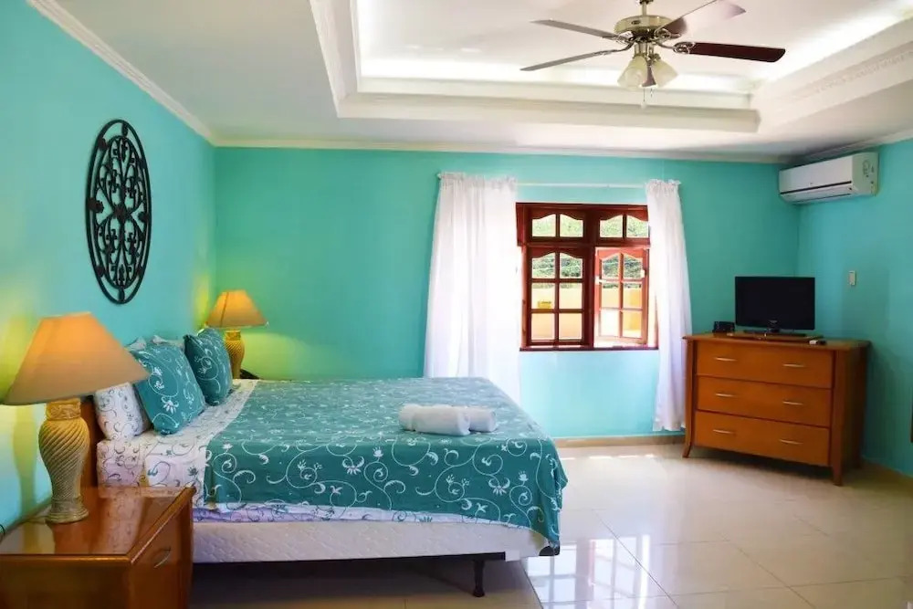 Ruby Villa