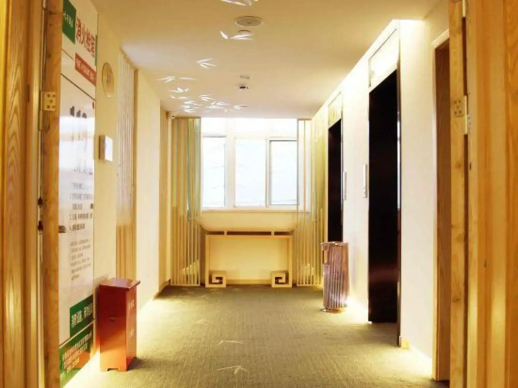Bamboo Hotel