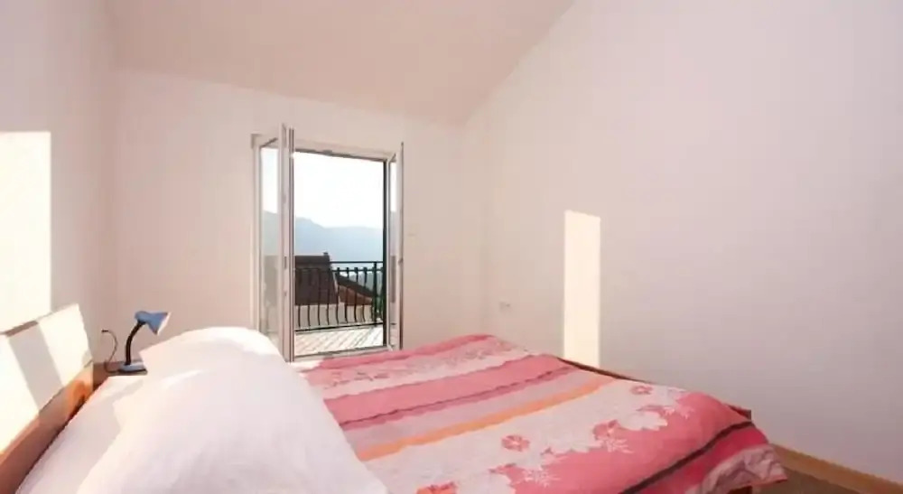 Per - Comfortable Family Apartments - A2