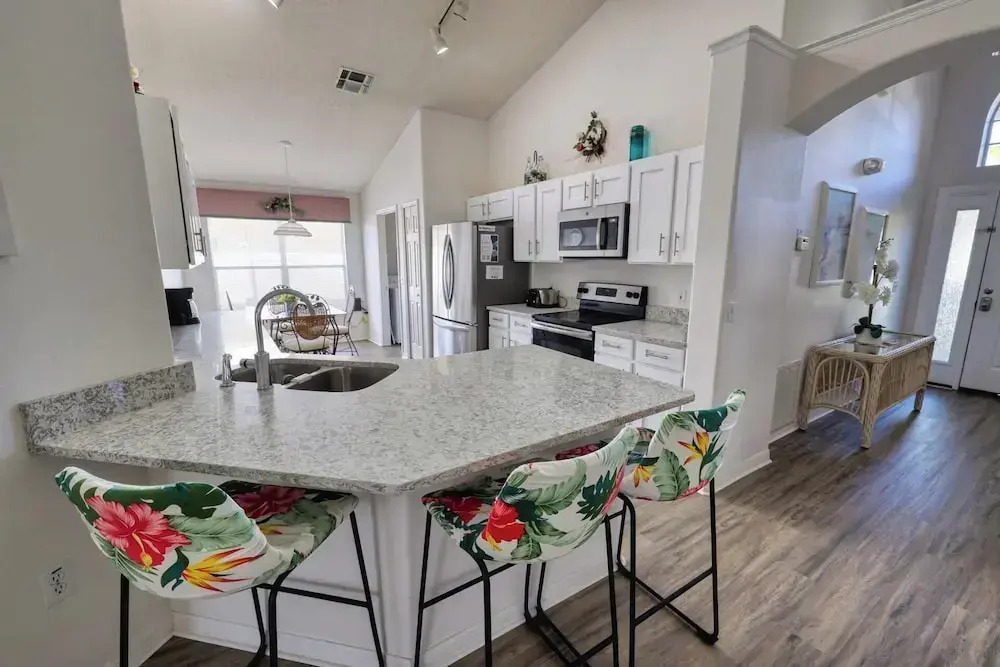 Sandra's Eagle Pointe Vacation Home