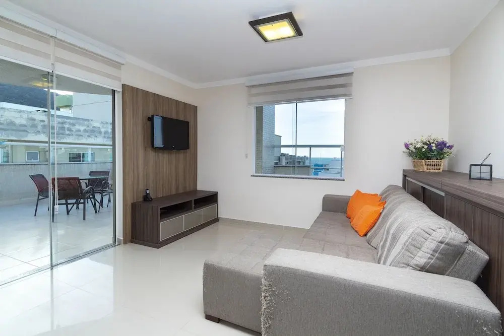 Aluguel Apartamento 3 quartos 100m Mar - 036