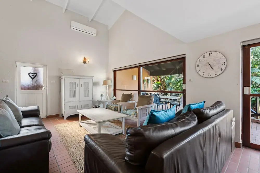 San Lameer Villa Rentals 1926