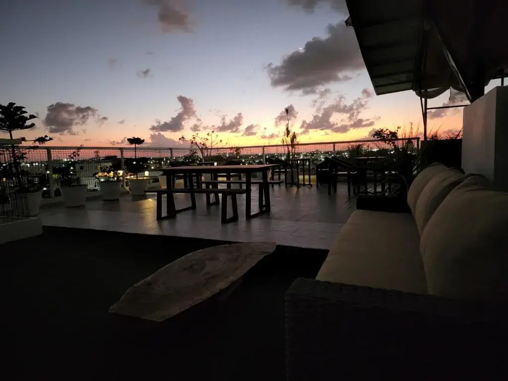 Ocean and city view rooftop, apartment 2BR 201