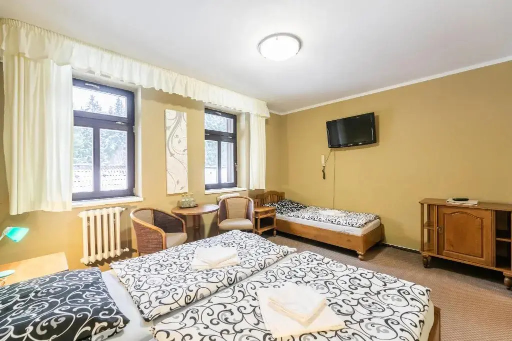 Hotel Perla Jizery