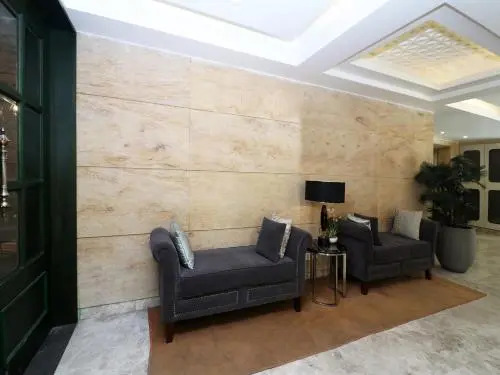 Ida Hotel