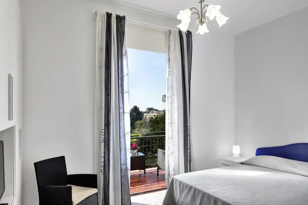 Stella House Comfortable 3 Bedrooms Large Apartment in the Center