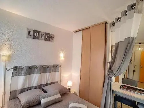 Apartment Le Relais De Manon, 16 Ave Alphonse Daudet 8