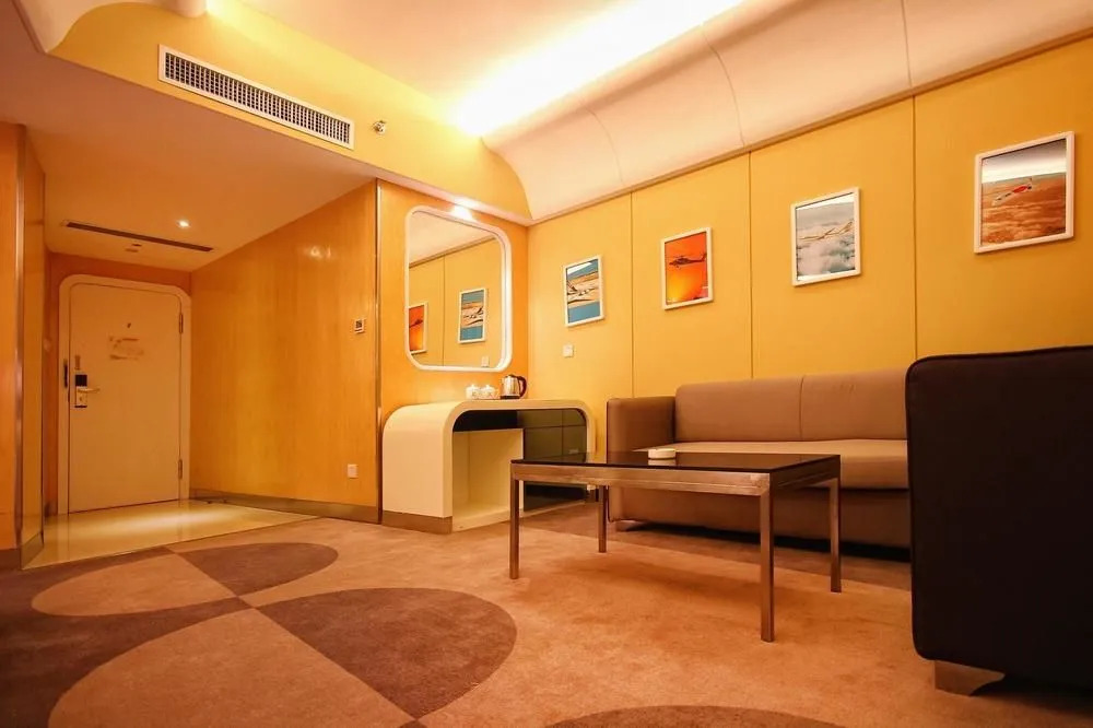 Plive FLY Aviation Theme Hotel