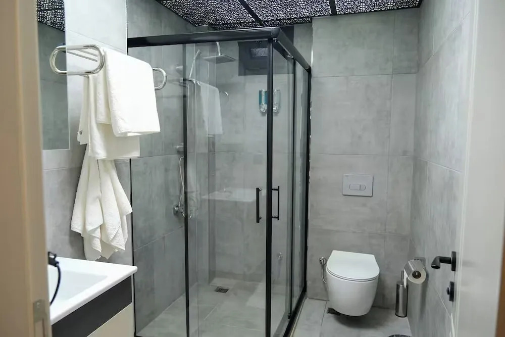 LİMONOTTO SUİT OTEL