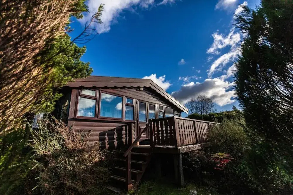 Spacious 3 Bed Log Cabin in Snowdonia Mountains