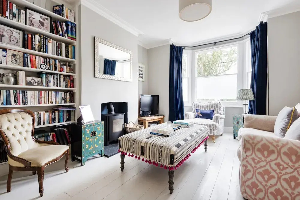 Spectacular Shepherds Bush Home Close to Westfield