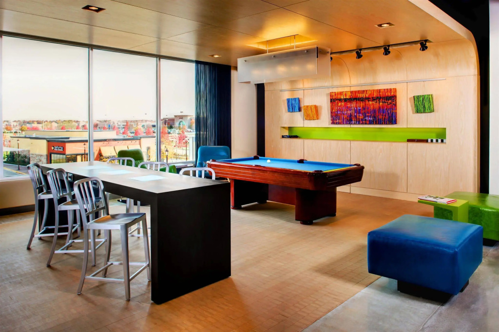Aloft Leawood-Overland Park