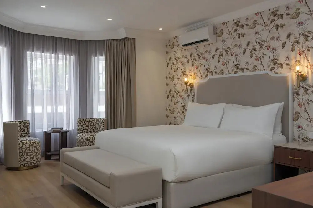 Guest House by Morea