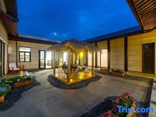 Lijiang Youjian Xiashe (Shuhe Ancient Town Branch)