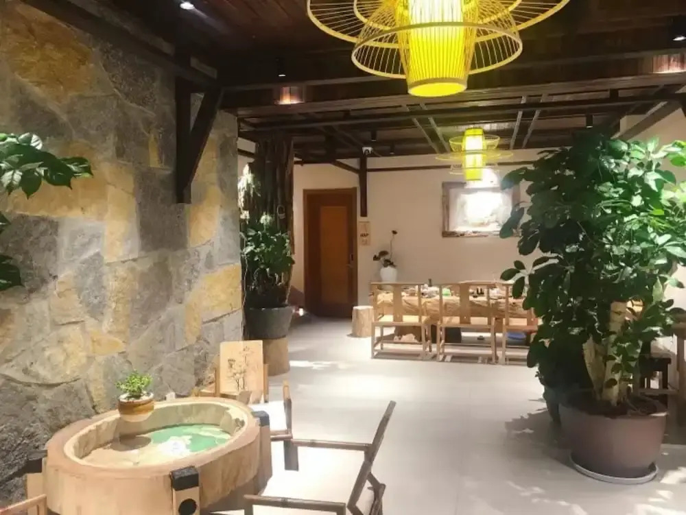 Floral Hotel Yuxi Fuxianhu Bolianchen