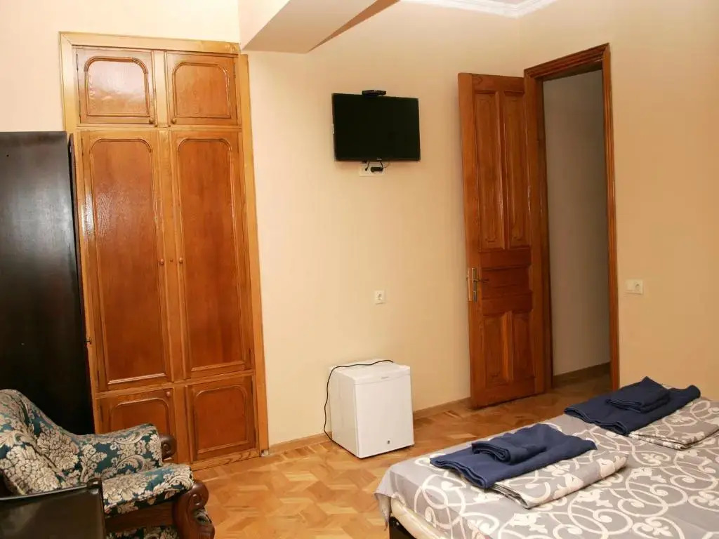 Two Towers Guest House