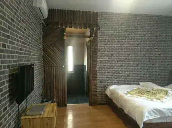 Yuren Xiaozhu Inn