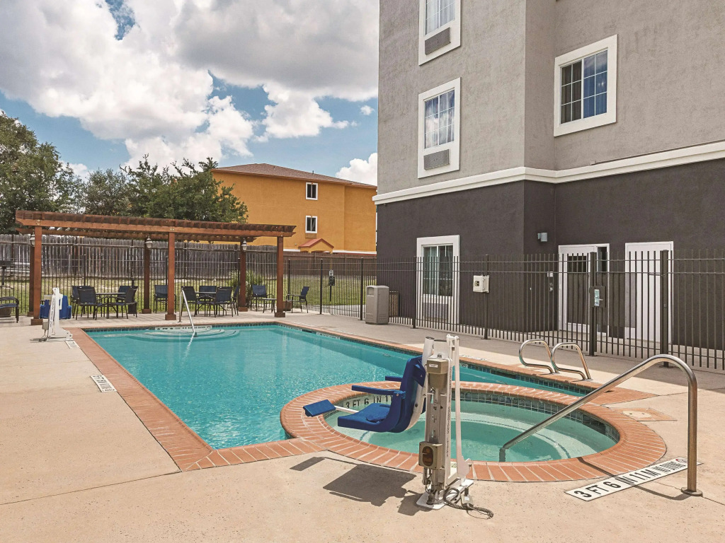 La Quinta by Wyndham San Antonio Northwest