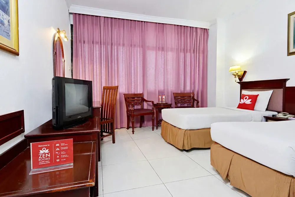 ZenRooms Soekarno Hatta Buah Batu